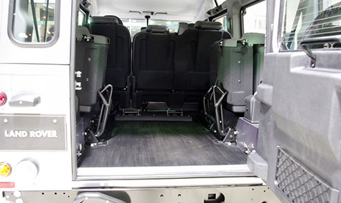 ディフェンダー110